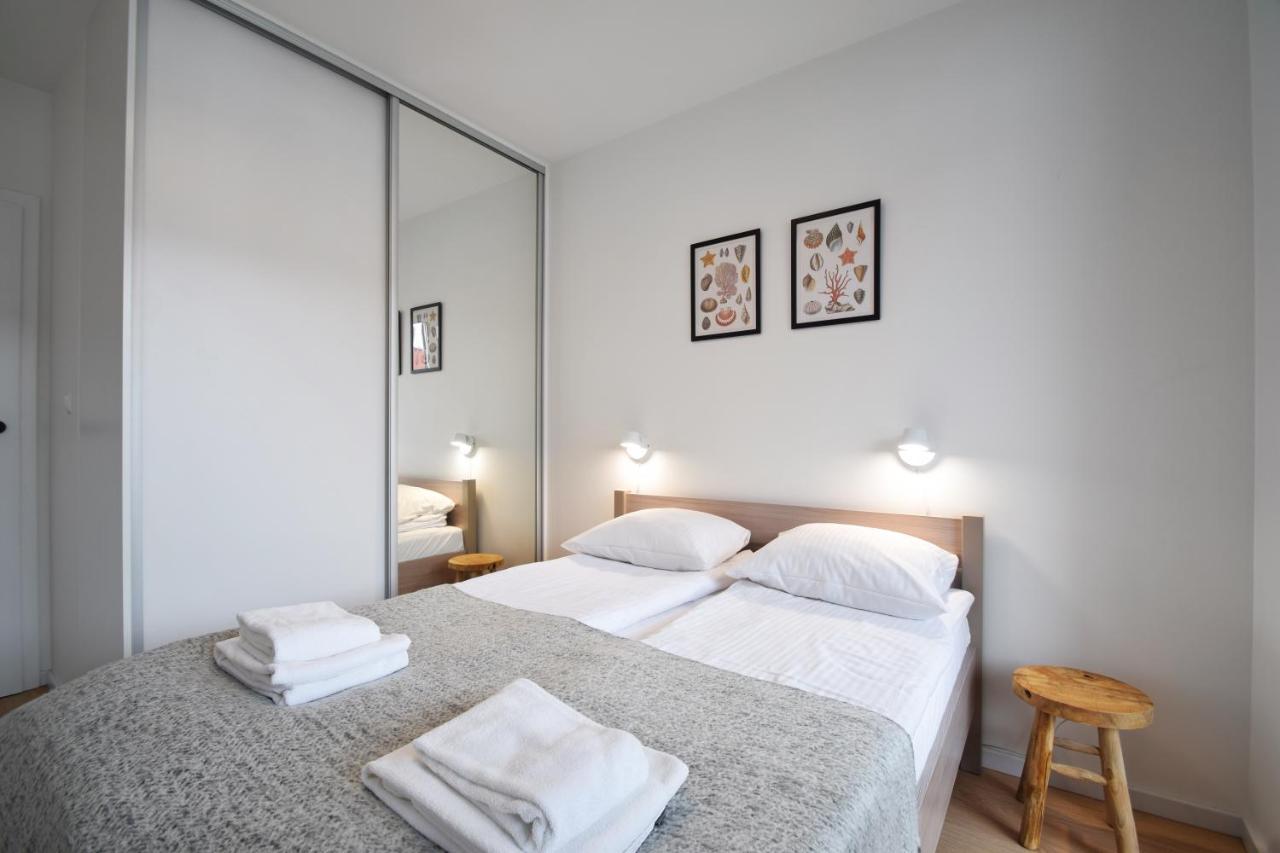 Rentplanet - Cztery Pory Roku Apartment