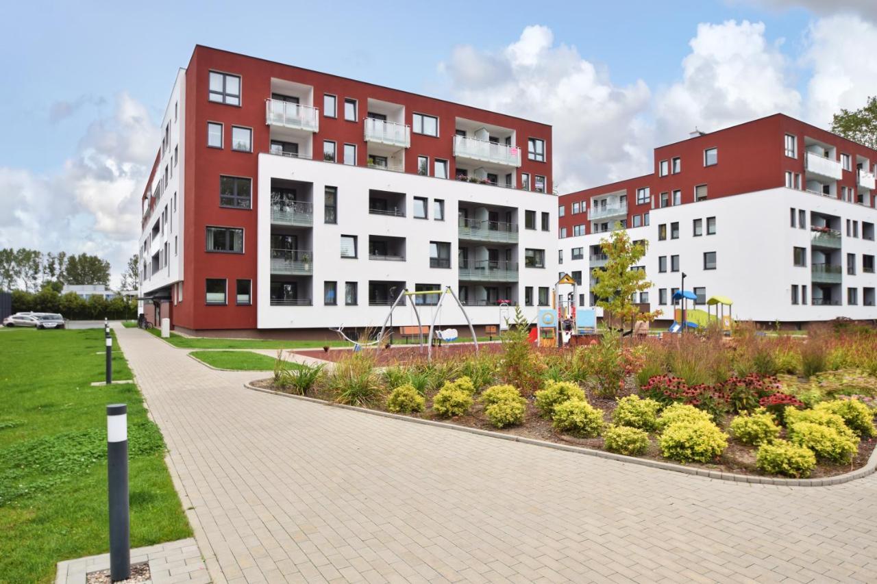 Rentplanet - Cztery Pory Roku Apartment